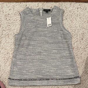 Banana Republic Gray Textured Sleeveless Blouse